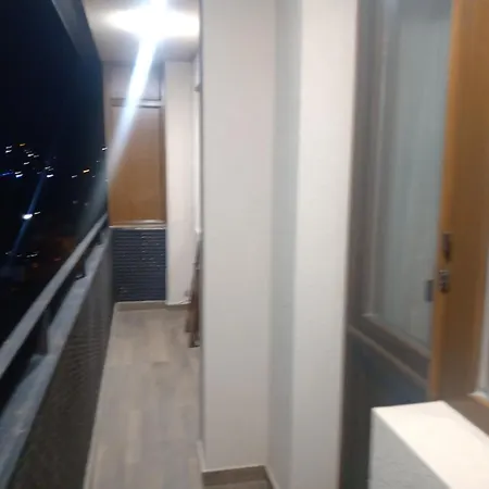 кръчмъ при байката апарт